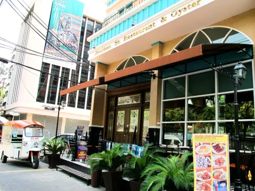Bourbon St. Boutique Hotel Circondario Photos