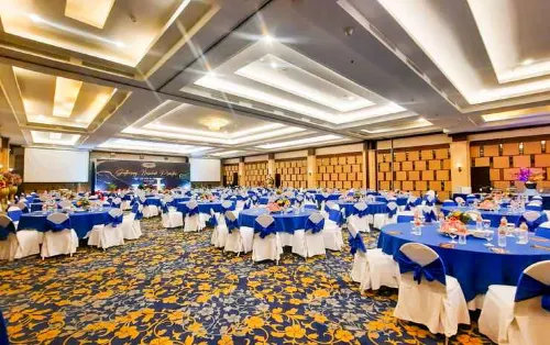 Plaza Inn Kendari Espaces Affaires Photos