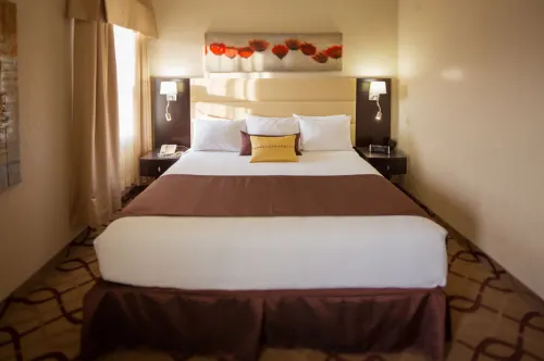 Ramada by Wyndham St. Johns Rooms Photos