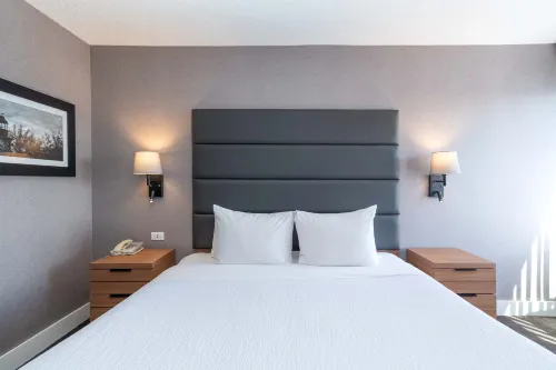 Sandman Hotel Victoria Rooms Photos