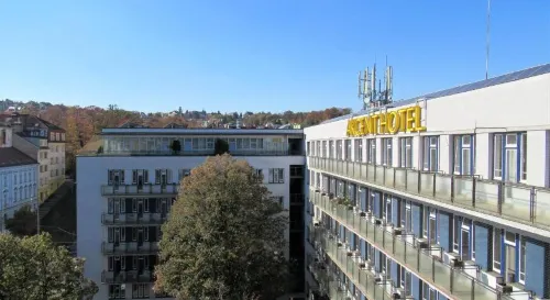 Akcent Hotel Extérieur Photos