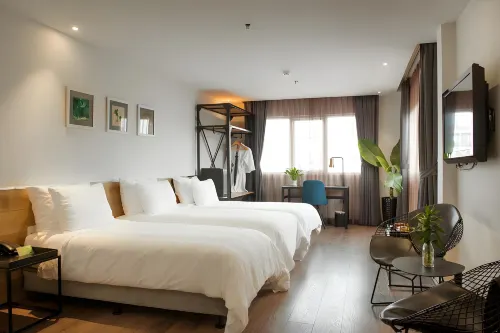 C Central Hotel Избранное Photos