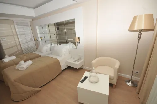 Alesta Yacht Hotel Rooms Photos