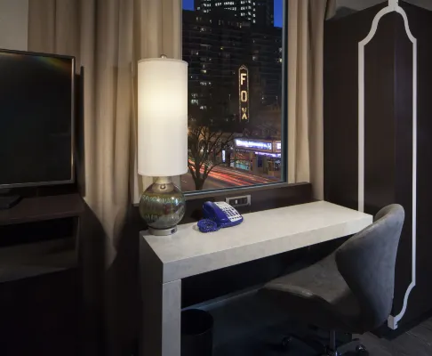 Hotel Indigo Atlanta Midtown Rooms Photos