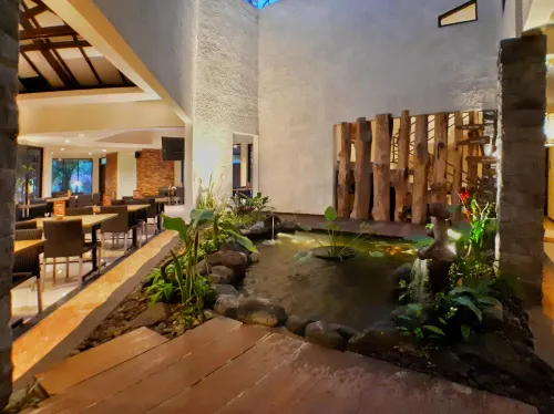 The Batu Hotel & Villas Area Publik Photos