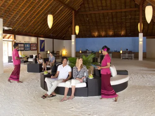 Vilamendhoo Island Resort & Spa Espaces publics Photos