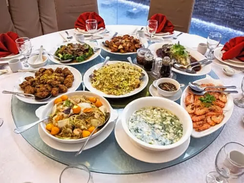 Jinjiang Inn Makati Ristorazione Photos