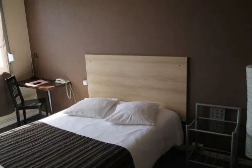 Adonis Lyon Est Hôtel Artys Photos