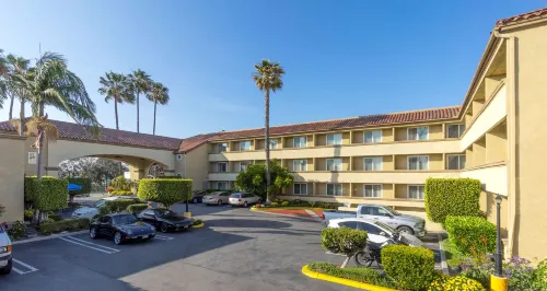 Best Western Plus Newport Mesa Inn Featured Photos