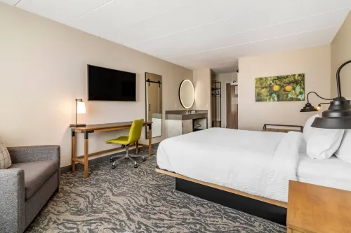 Fairfield Inn & Suites Providence Airport Warwick Rooms Photos