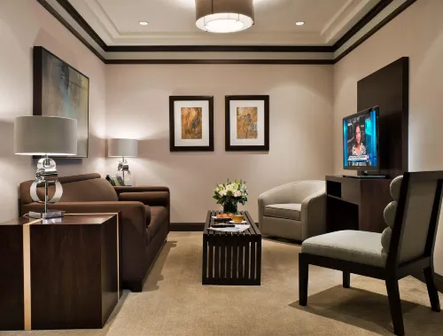 The Pearl Hotel Rooms Photos