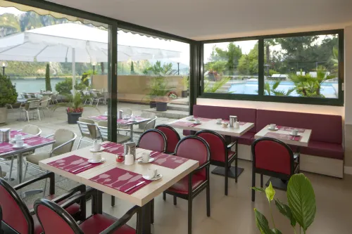 Hotel Campione Restauration Photos