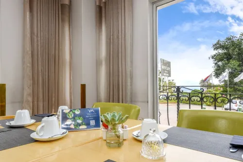 Mercure Johannesburg Midrand Hotel Restauration Photos