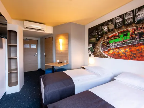 B&B HOTEL Augsburg-Süd Camere Photos