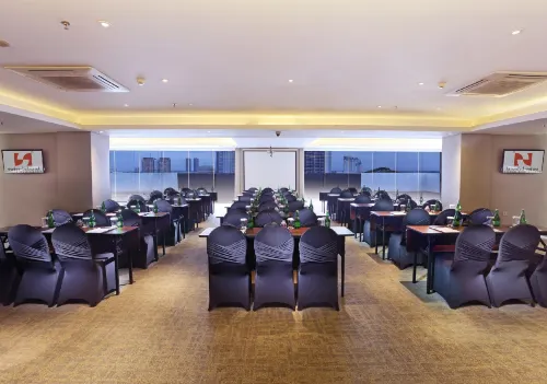 Swiss-Belhotel Pondok Indah Fasilitas Bisnis Photos