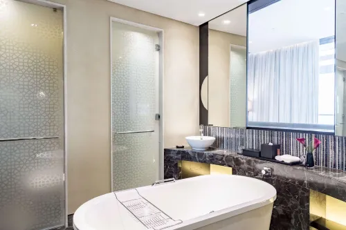 Grand Hyatt Abu Dhabi Hotel and Residence Emirates Pearl Rooms Photos