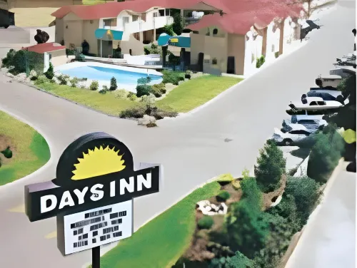 Days Inn by Wyndham Kelowna Espaces publics Photos