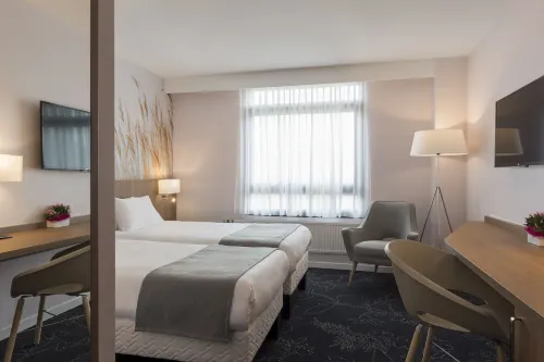 Holiday Inn Calais Coquelles Chambres Photos