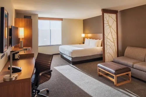 Hyatt Place Cleveland/Westlake/Crocker Park Kamar Photos