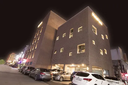 Hotel IAM Extérieur Photos