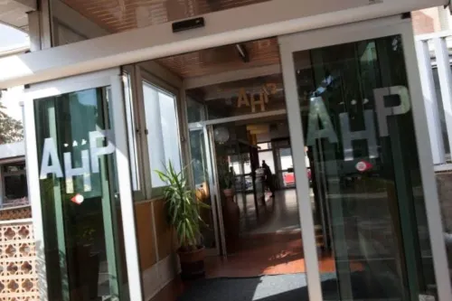 Auto Park Hotel Extérieur Photos