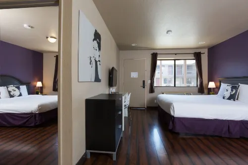 Alura Inn Rooms Photos