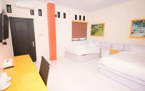 Lima Residence Kedaton Rum Photos
