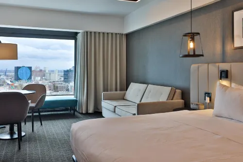 Hotel Bonaventure Montreal Photos