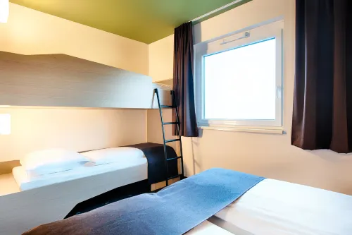 B&B HOTEL Baden-Airpark Photos