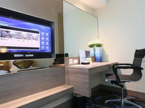 Citrus Sukhumvit 11 by Compass Hospitality Photos