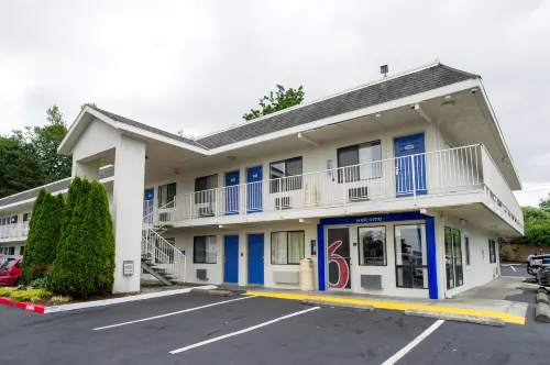 Motel 6 Seattle, WA - Airport Extérieur Photos