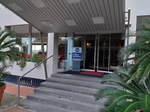 Hotel HR Esterni Photos