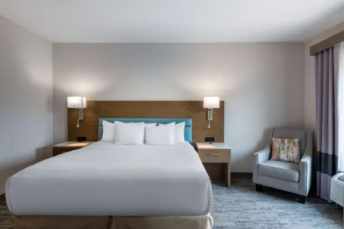 Tryp by Wyndham Tallahassee North I-10 Capital Circle Rooms Photos