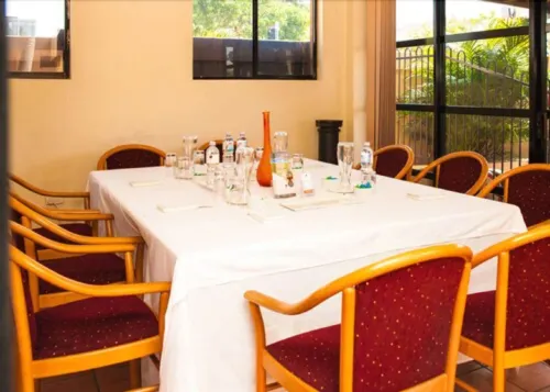 Pegasus Motor Inn and Serviced Apartments Espaces Affaires Photos