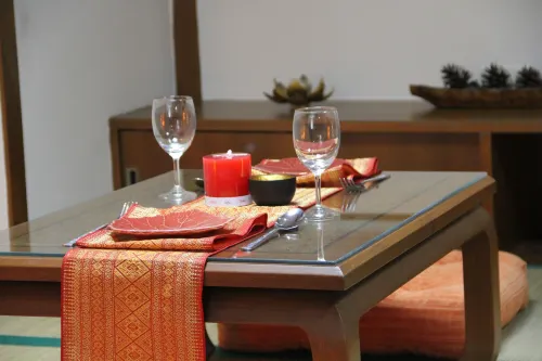 B.S. Court Hotel Sathorn Dining Photos