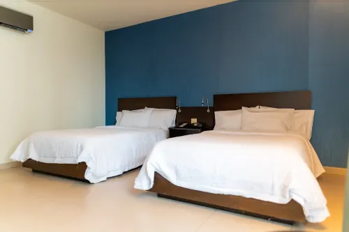 Hampton Inn by Hilton Panama Rum Photos
