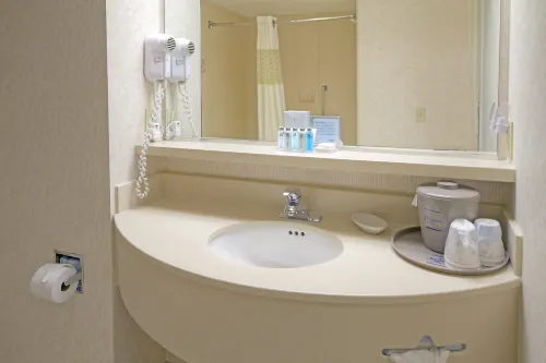 Hampton Inn Fremont Rooms Photos