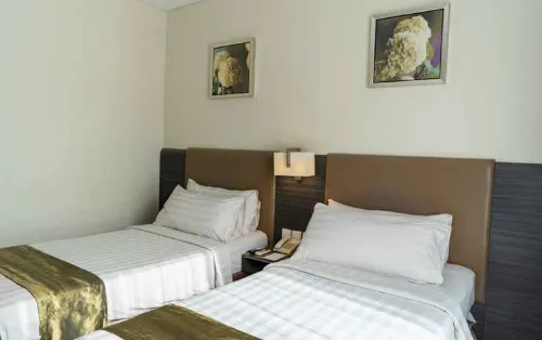 Estrella Hotel & Conference Center - Luwuk Kamar Photos