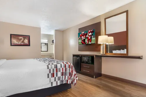 Red Roof Inn Montgomery - Midtown Rooms Photos