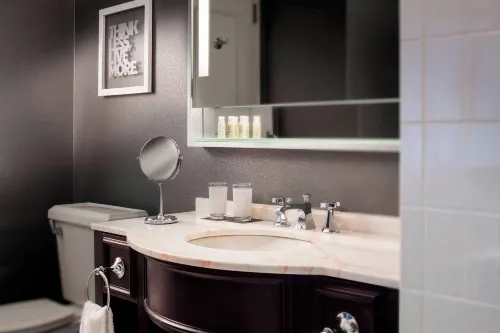 Renaissance Providence Downtown Hotel Rooms Photos