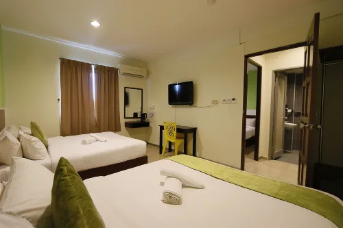Golden Roof Hotel Falim Ipoh Photos