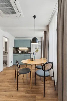 Limehome Oberhausen Paul-Reusch-STR Photos