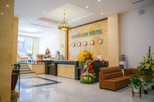 Khách sạn Long Anh Khu vực công cộng Photos