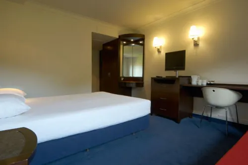 Britannia Edinburgh Hotel Photos