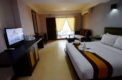 Grand Santhi Hotel Photos