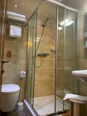 Grand Harbour Hotel Photos