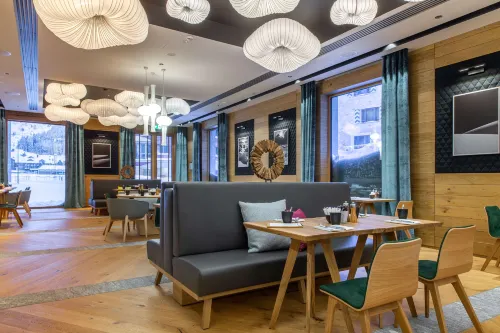Radisson Blu Hotel Reussen Andermatt Ristorazione Photos