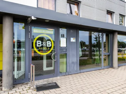 B&B HOTEL Augsburg-Süd Esterni Photos