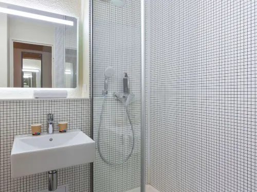 ibis budget Antony Massy (renovated 2024) Huoneet Photos
