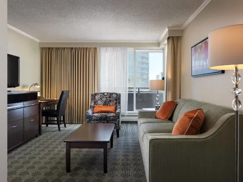 Chateau Victoria Hotel & Suites Rum Photos